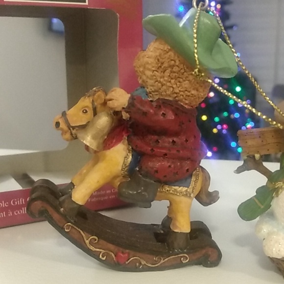 Noel Teddy Bears Rocking Horse & Carol Singing Snowman Collectible Gift Ornament - Picture 5 of 6